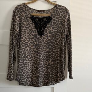 Chic Leopard Long Sleeve Top with Lace Detail